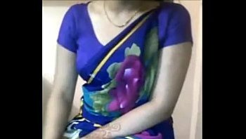 desi hot aunty in saree