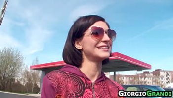 bidesi hindi girl small