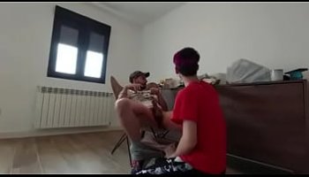 vo ngoai tinh voi bo chong