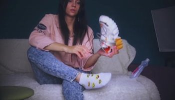 mom penis massage